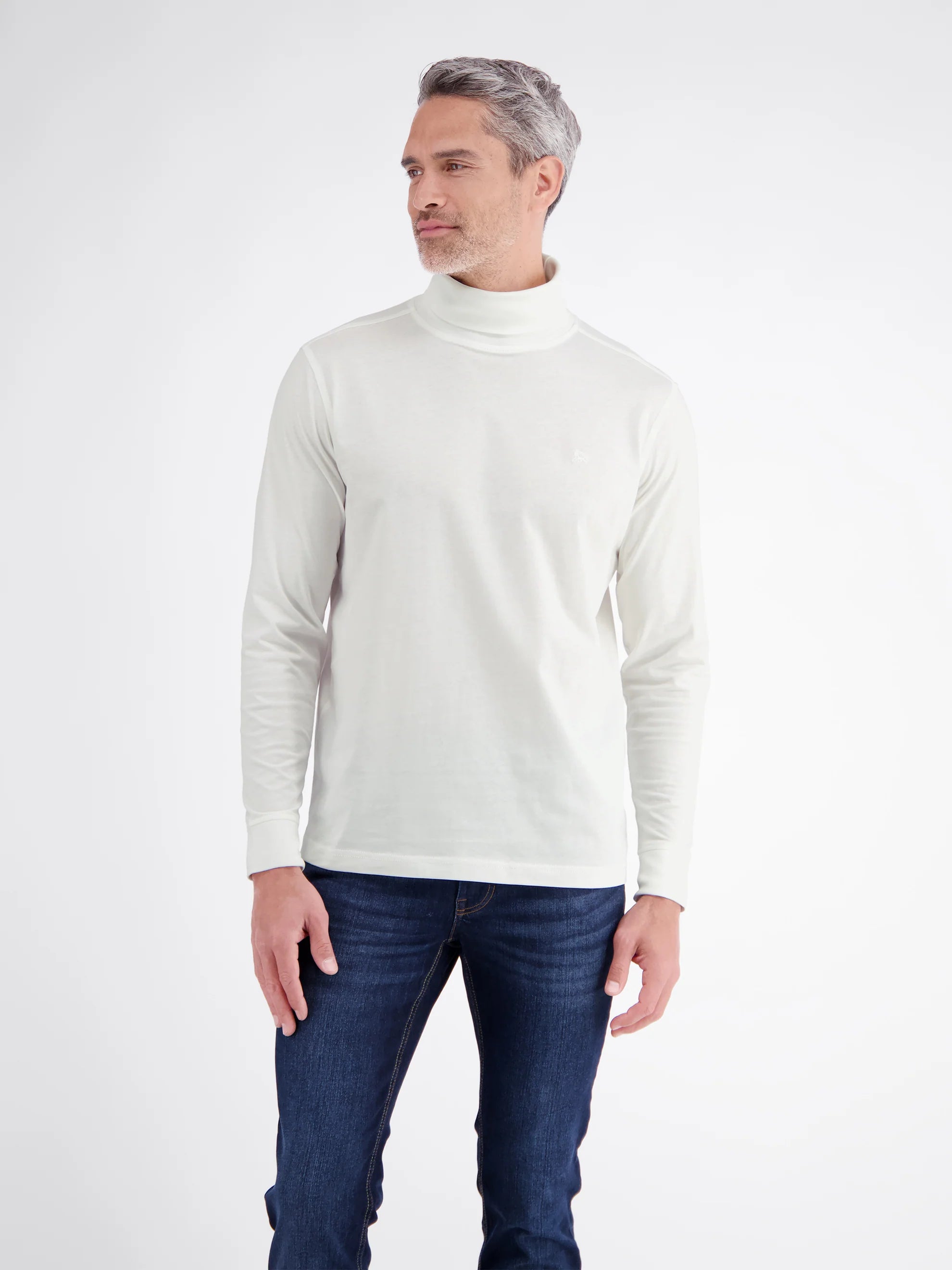 Lerros, Casual roll-neck T-shirt in pure cotton