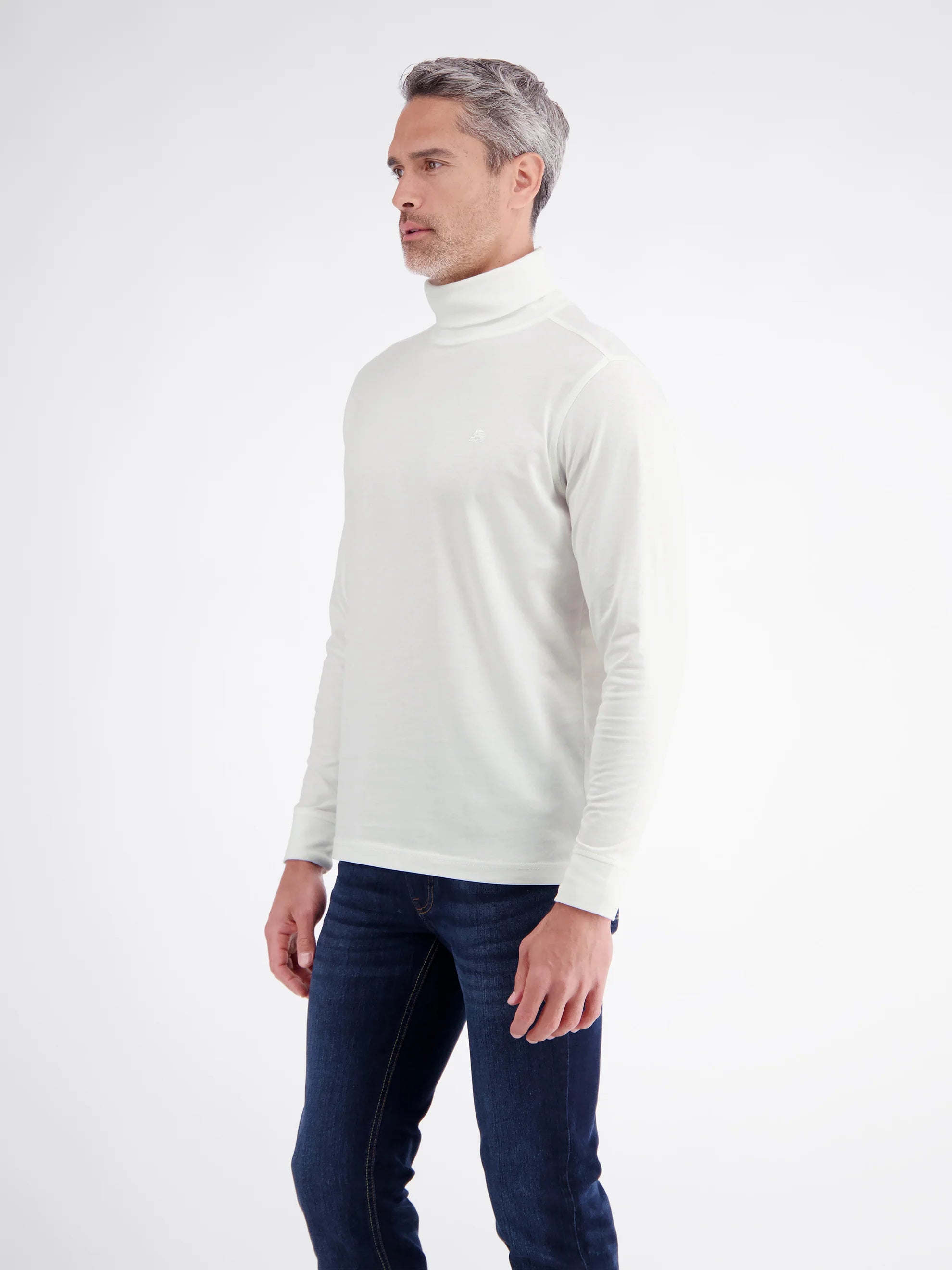 Lerros, Casual roll-neck T-shirt in pure cotton