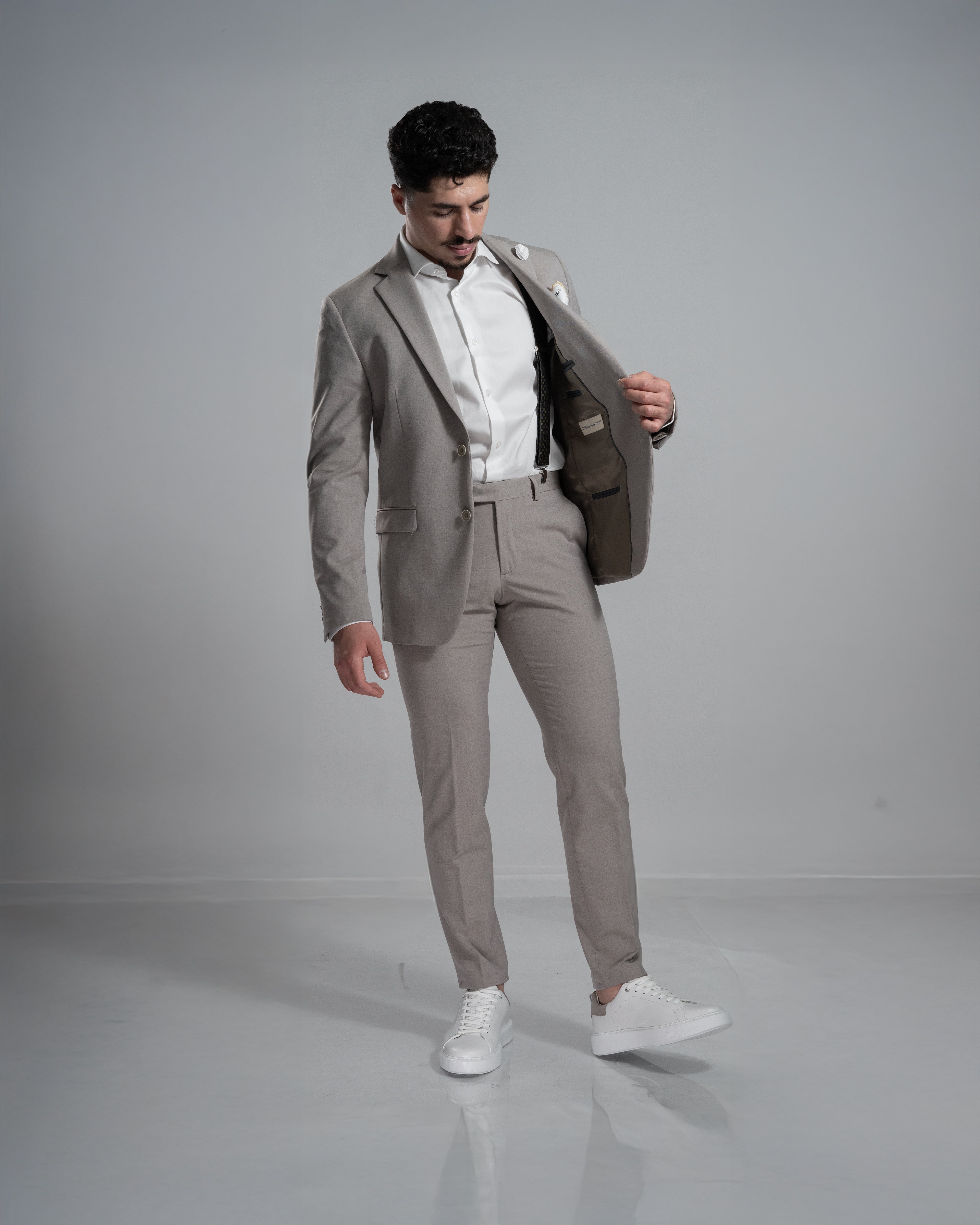 Thomas Goodwin, Beige Slim Fit Blazer Suit