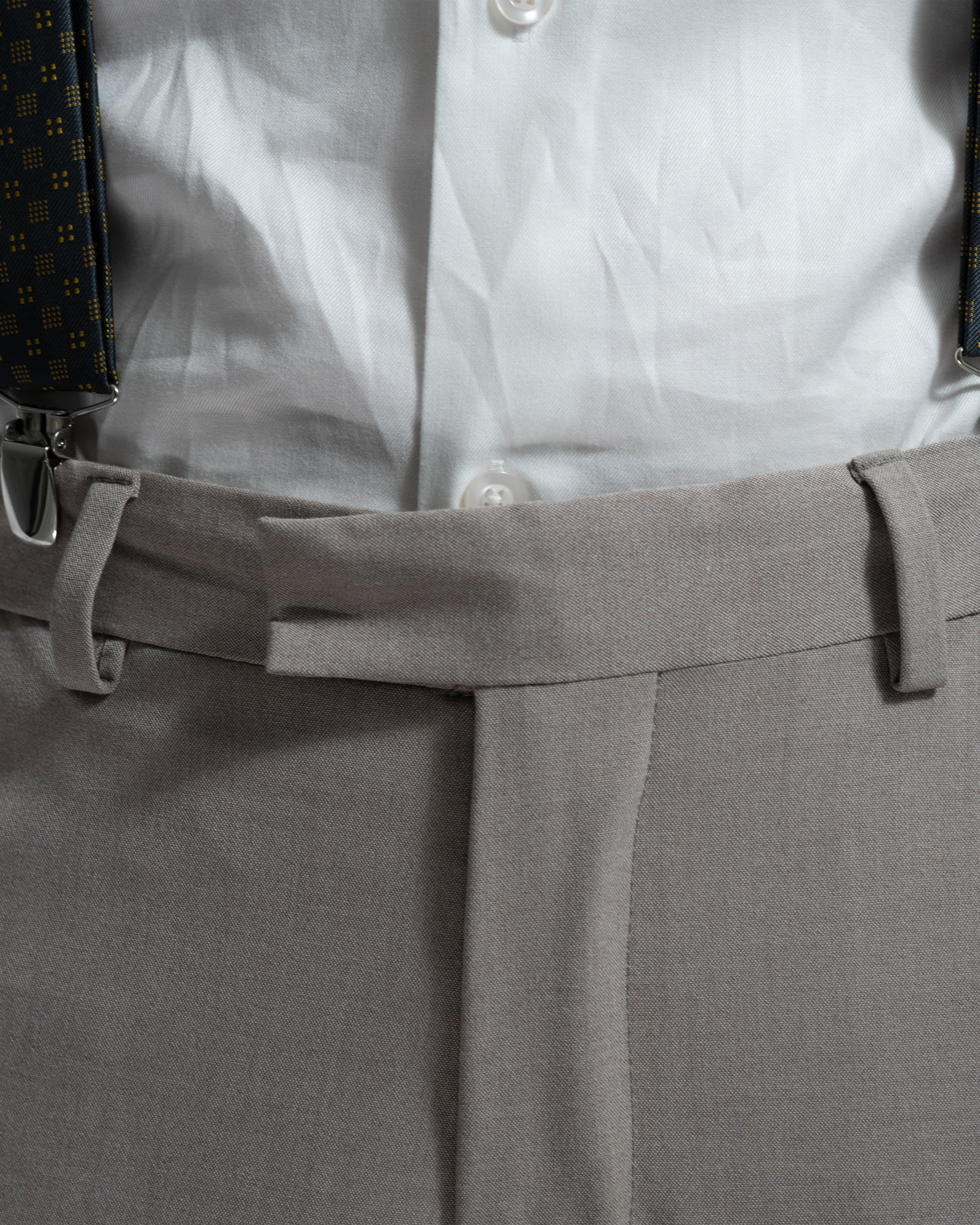 Thomas Goodwin, Beige Slim Fit Pants Suit