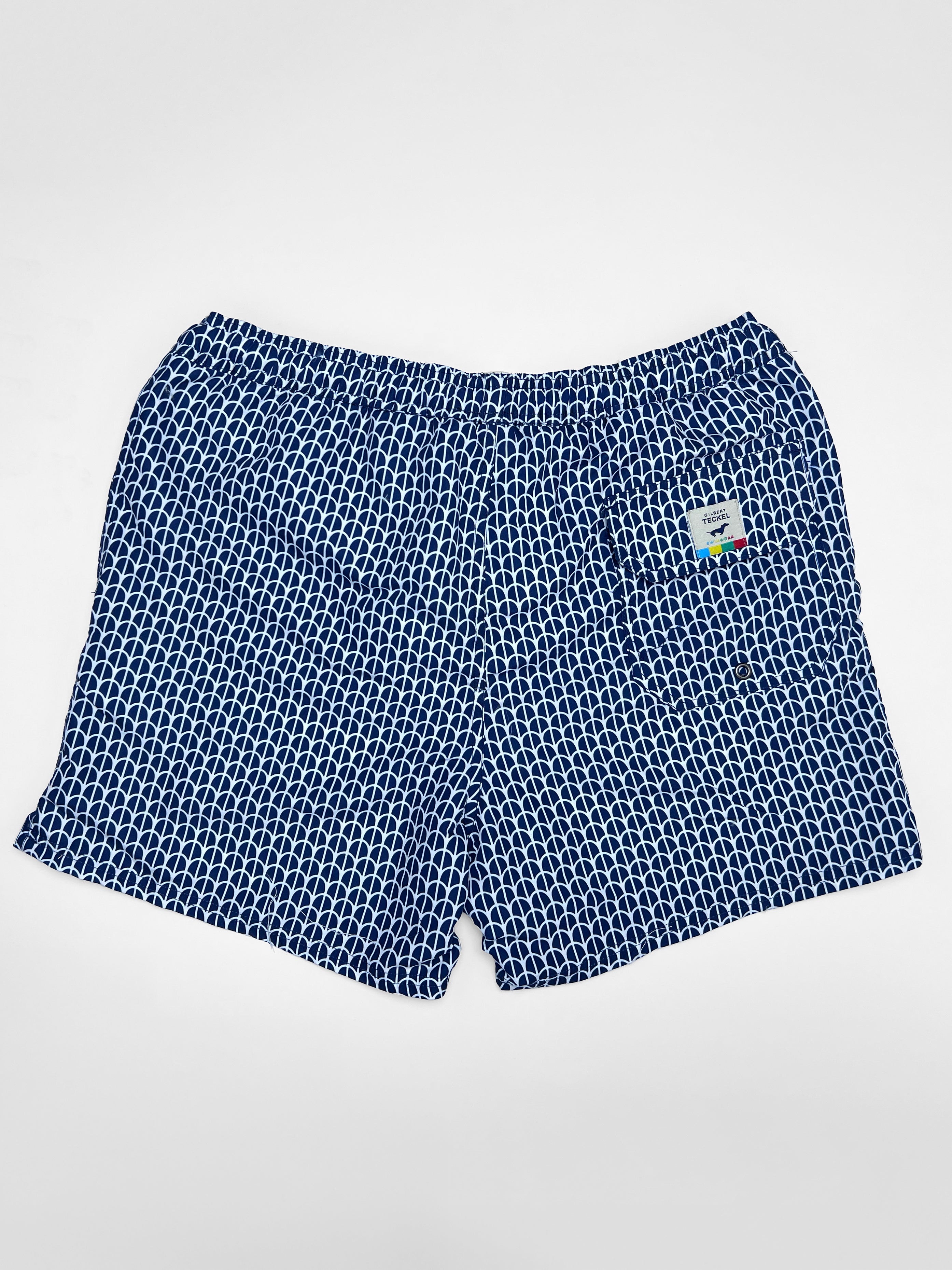 Gilbert Teckel, Geometric Scallop Print Swim Shorts – Navy Blue