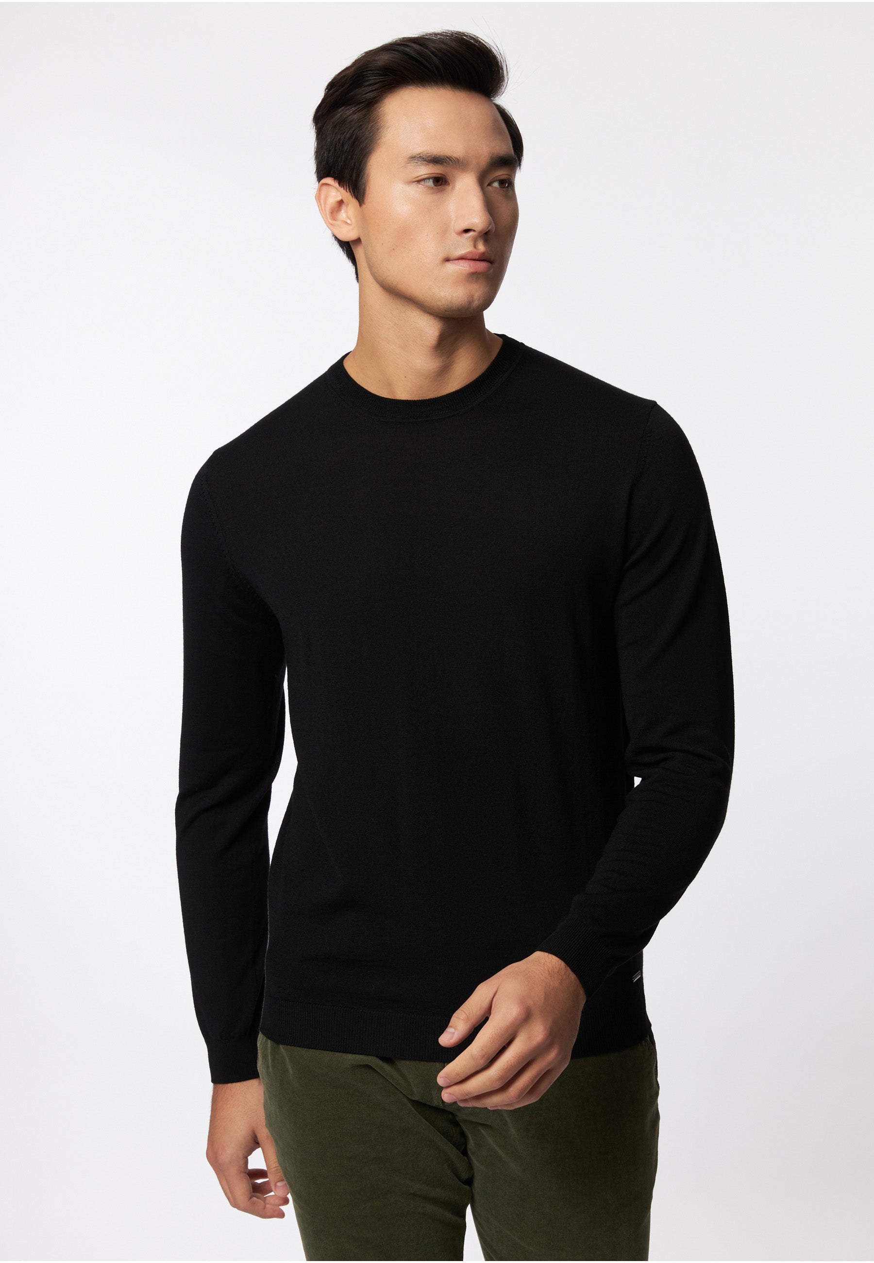 Roy Robson, Fine Knit Black Sweater