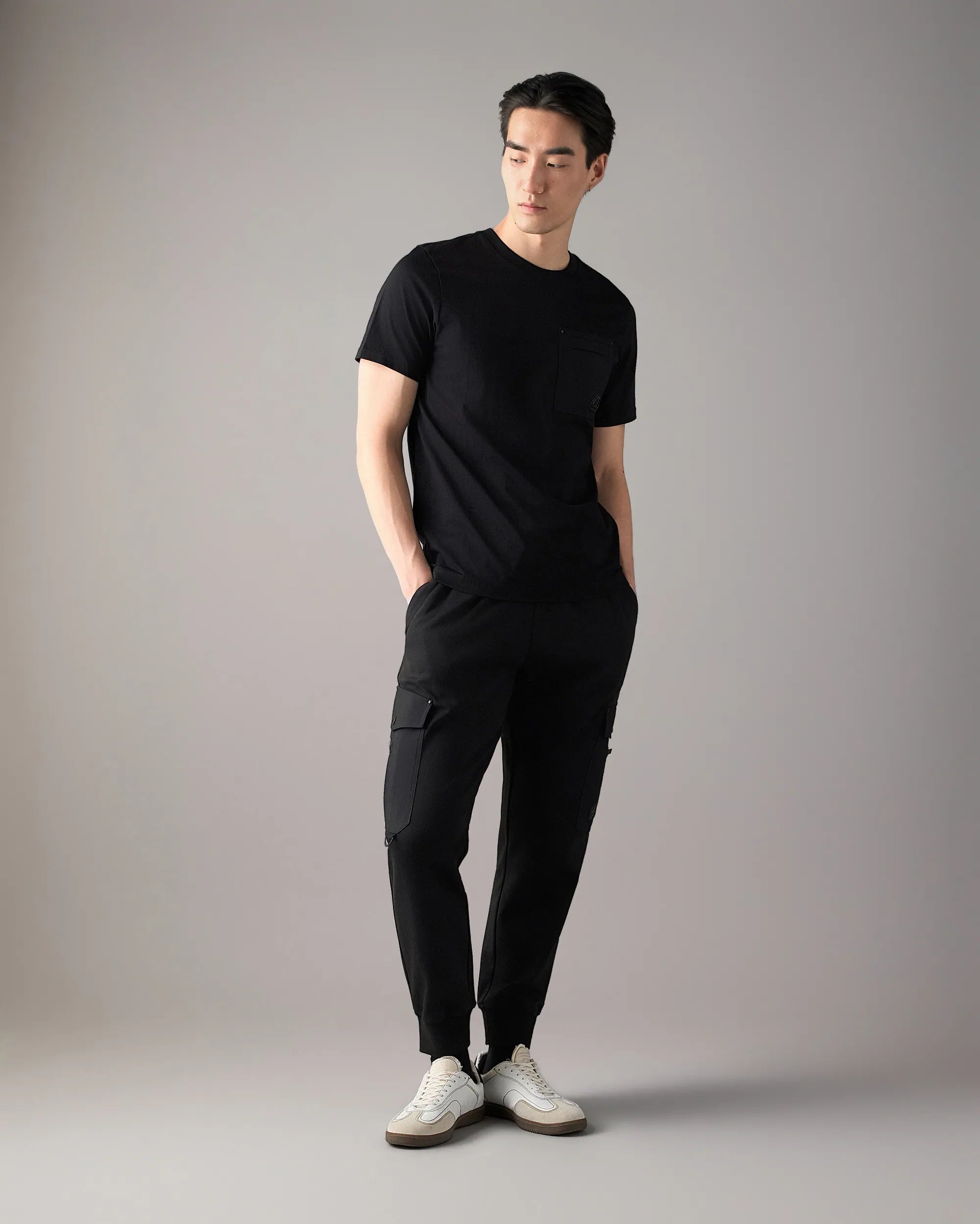 Moose Knuckles, Utility Pocket Black Tee