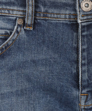 Load image into Gallery viewer, McGregor, Medium Wash Slim Jeans

