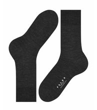 Load image into Gallery viewer, Falke, Anthracite Airport Socks
